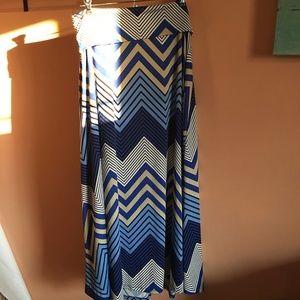 cute Zac & Rachel maxi skirt